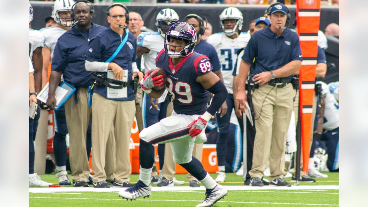 Texans' Andre Hal rebounds from miscue with interception