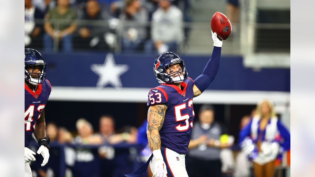 Mark Vandermeer showing off a sexy red alternate helmet. A man can dream. :  r/Texans