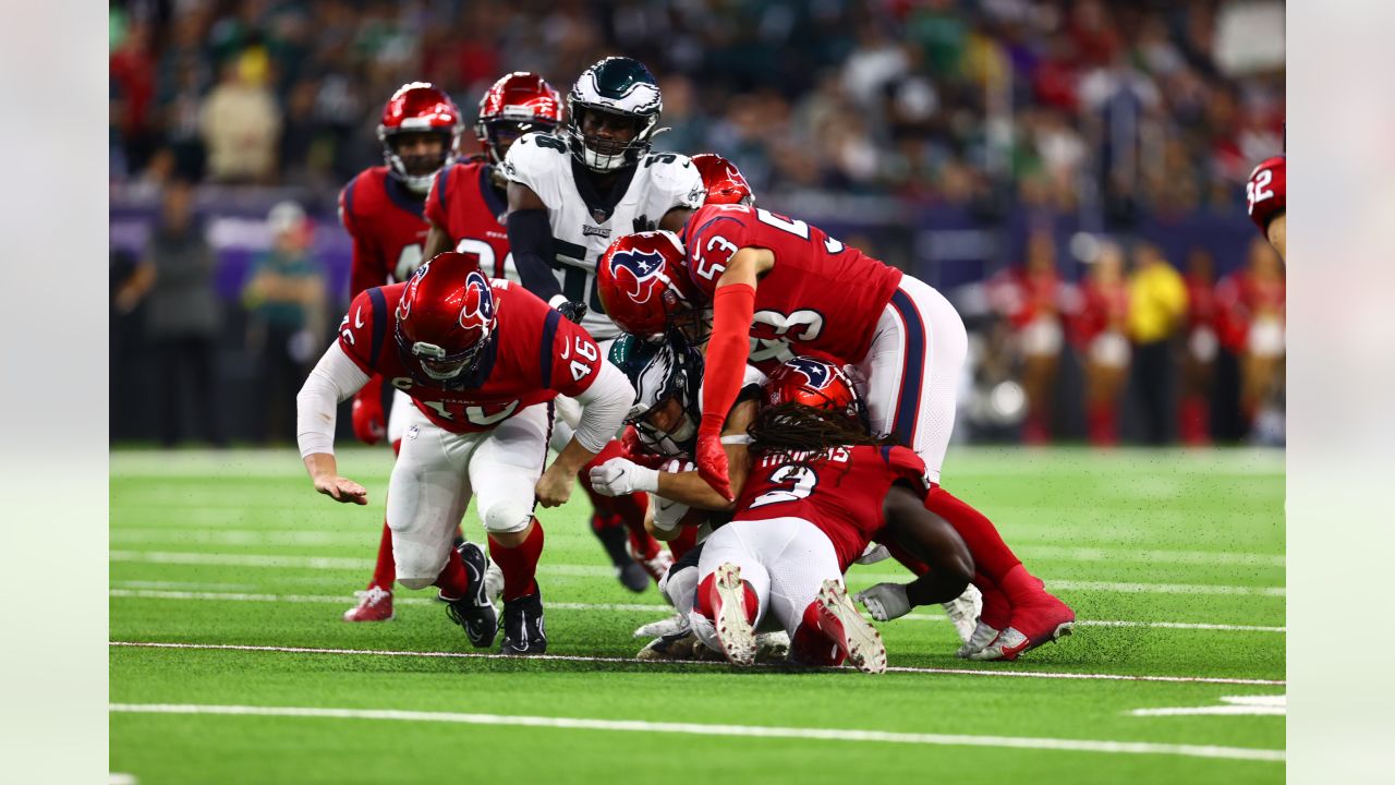 Houston Texans Fight Hard, But Fall to Eagles on Thursday Night