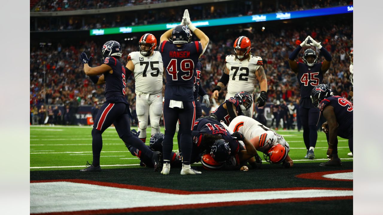 Live Game Updates: Houston Texans Fall To Browns 27-14 - Sports Illustrated  Houston Texans News, Analysis and More