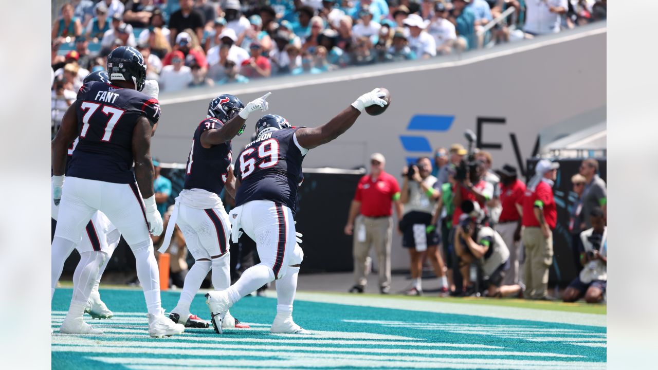 Game Recap: Texans defeat Jaguars 37-17 for first victory of the season