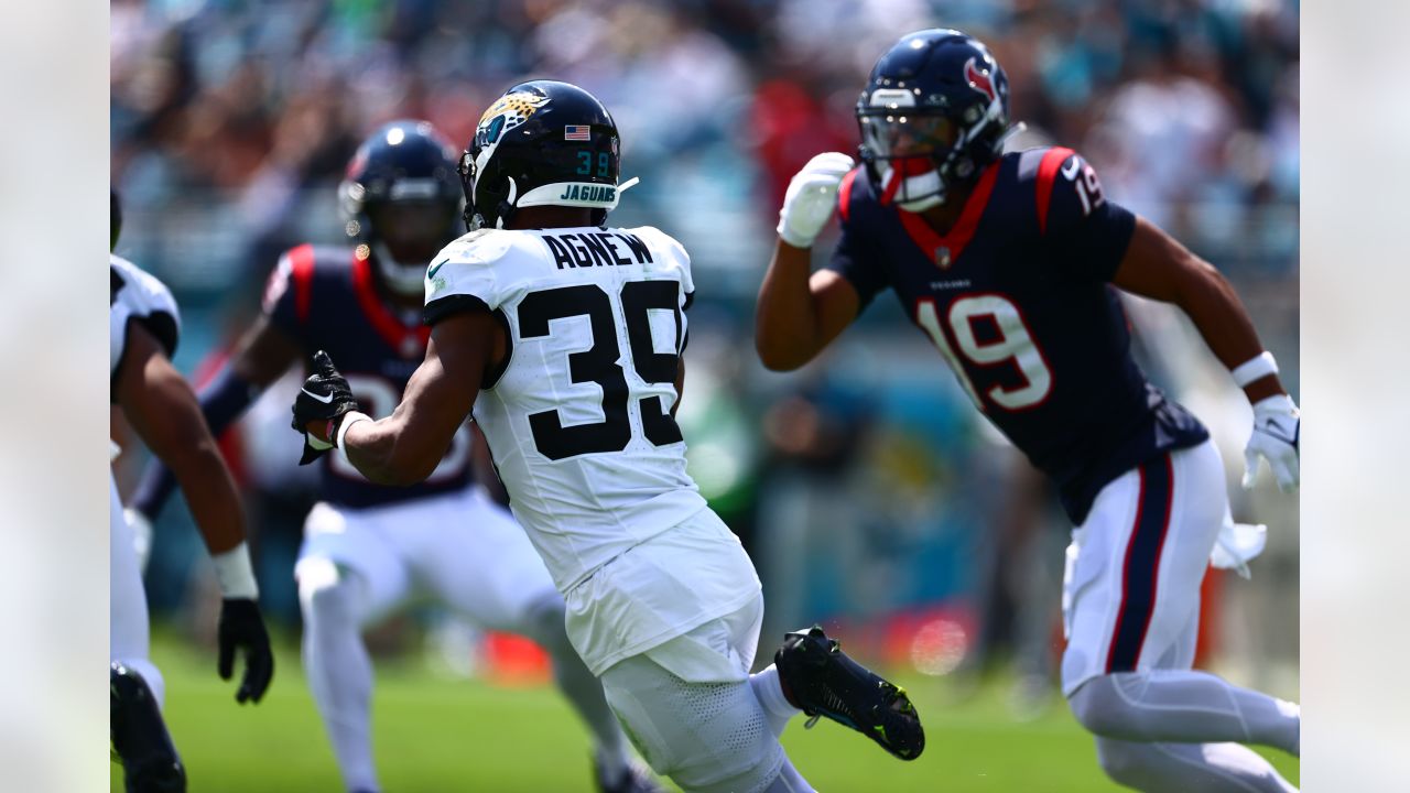 Will Anderson Jr. came up with a monster block in just his third NFL game.