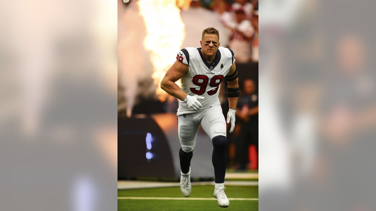 J.J. Watt back to Houston? Social media creates buzz after Houston Texans  respond to former Texans star wearing 'H-Town' hoodie