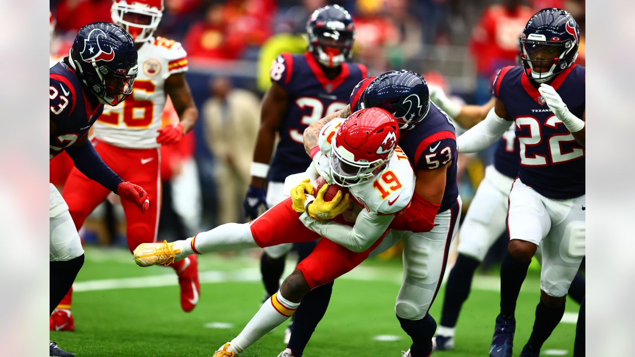 NFL Week 15 Picks: Kansas City Chiefs at Houston Texans, Eagles vs Bears,  Cowboys vs Jaguars - Battle Red Blog