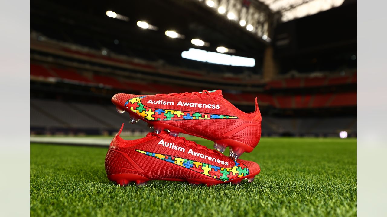 The Tampa Bay Buccaneers to Advocate for 40-Plus Charitable Causes Through  the NFL's 2022 'My Cause My Cleats' Initiative