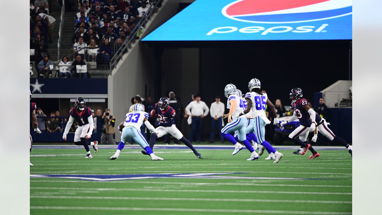 Cowboys score late to avoid major upset, beat Texans 27-23