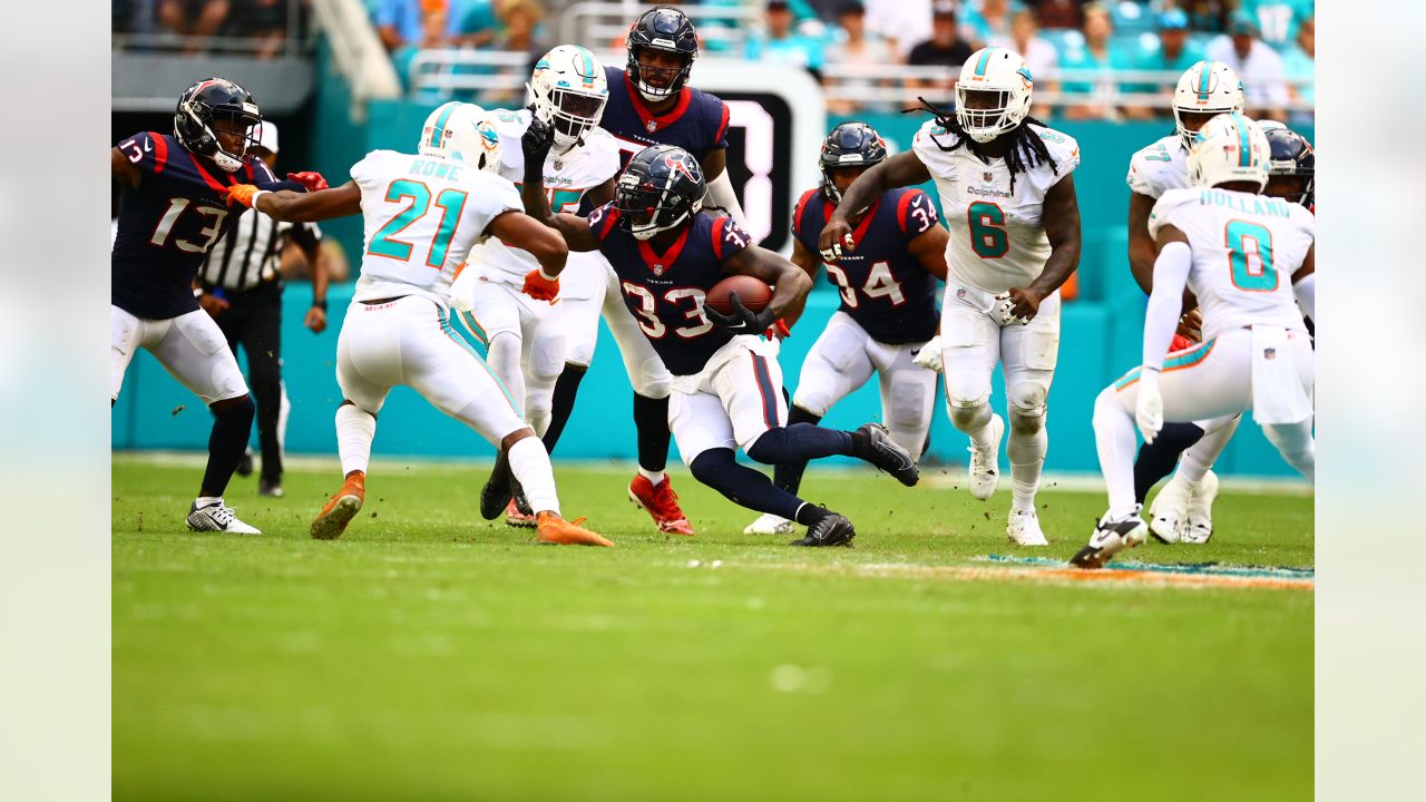 Miami Dolphins defeat Houston Texans 28-3 during preseason game in Lone  Star State - CBS Miami