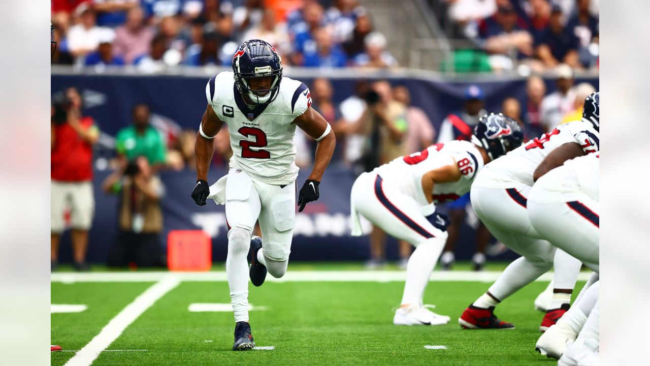 C.J. Stroud throws for 384 yards and two touchdowns in the Texans