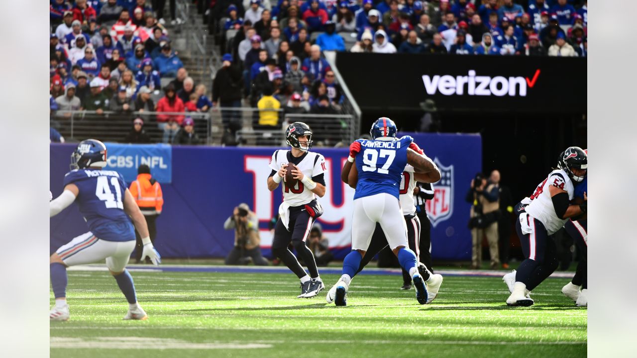 Houston Texans lose New York Giants in Week 10, hit all-new rock bottom -  Battle Red Blog