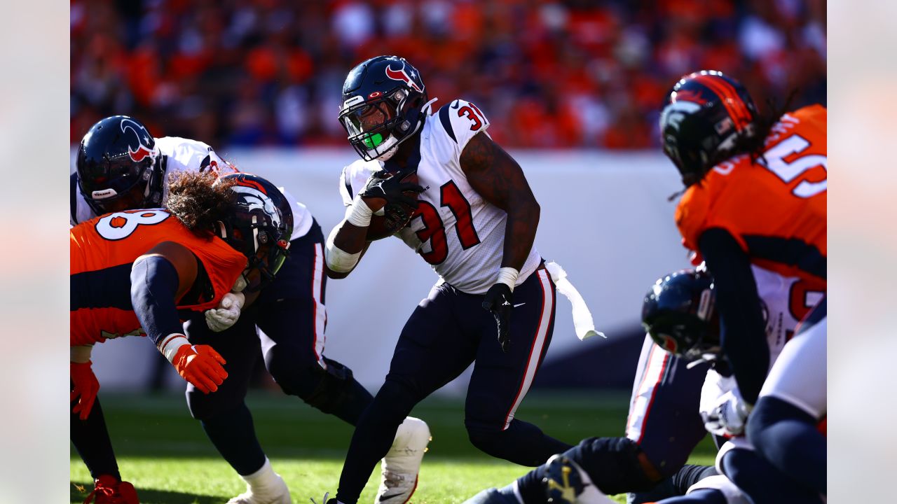 Houston Texans unable to finish strong again, lose to Broncos as Davis  Mills falters in fourth quarter