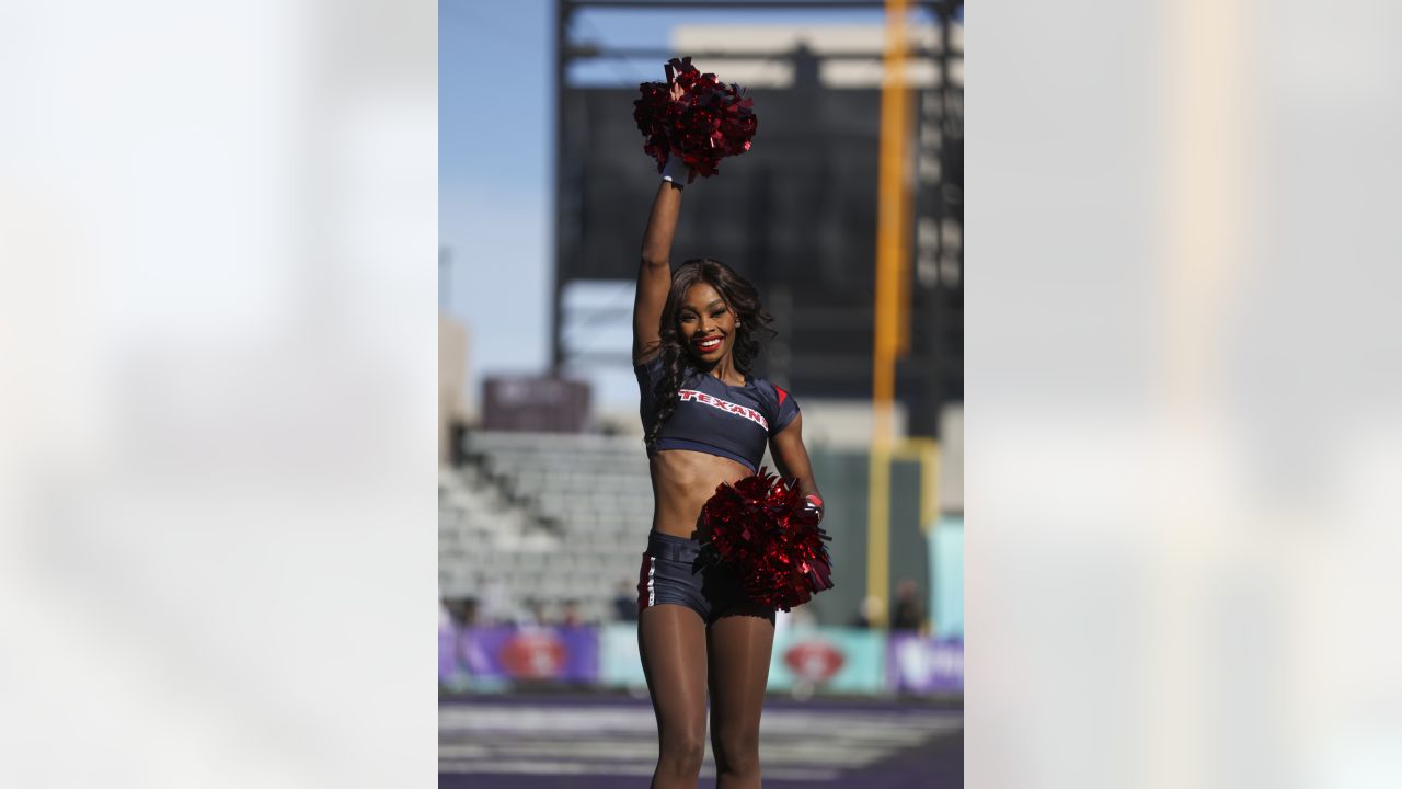 Best NFL Cheerleading Outfits 2021 — The Sideline Secrets