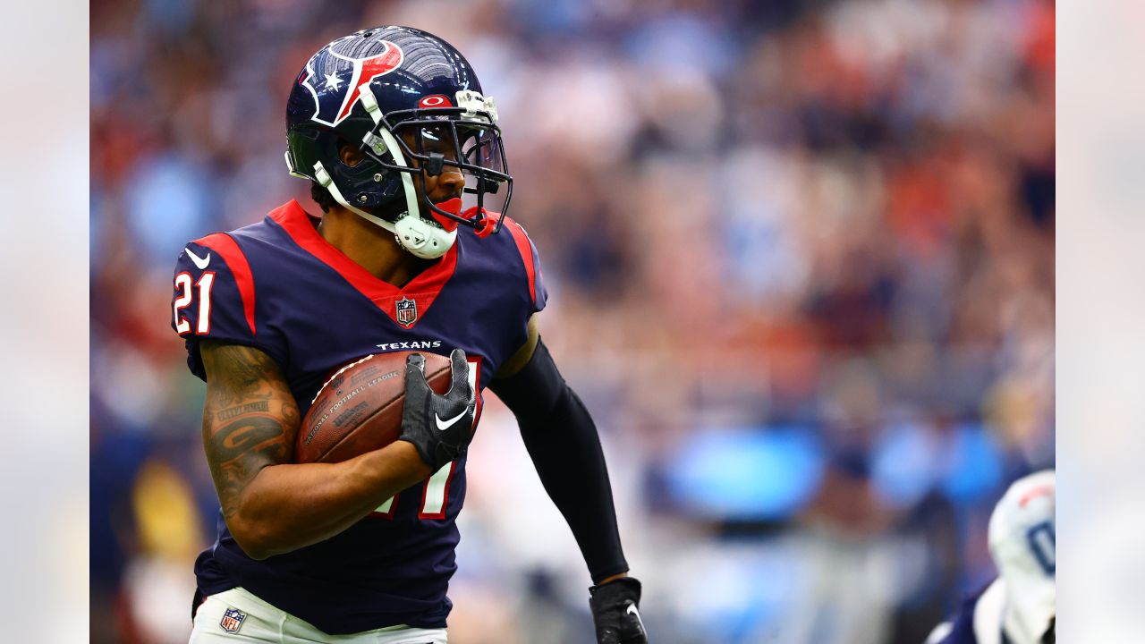 Houston Texans tight end Brevin Jordan (9) warms up before an NFL football  game against the Las Vegas Raiders, Sunday, Oct 23, 2022, in Las Vegas. (AP  Photo/Rick Scuteri Stock Photo - Alamy