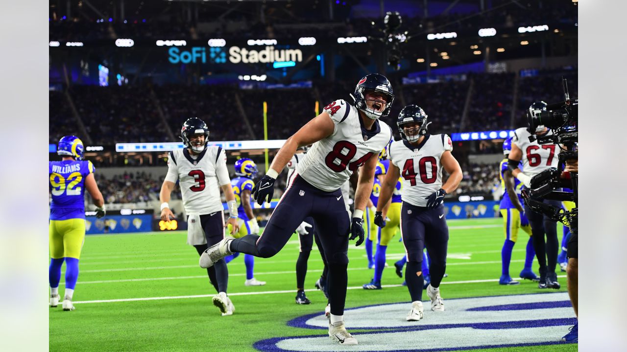 Houston Texans wide receiver Phillip Dorsett (4) before the NFL Football  Game between the Washington Commanders and the Houston Texans on Sunday,  Nove Stock Photo - Alamy