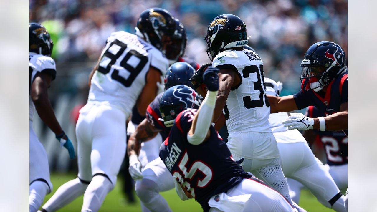 Will Anderson Jr. Blocked Field Goal Aids Houston Texans Halftime Lead vs.  Jacksonville Jaguars - Sports Illustrated Houston Texans News, Analysis and  More