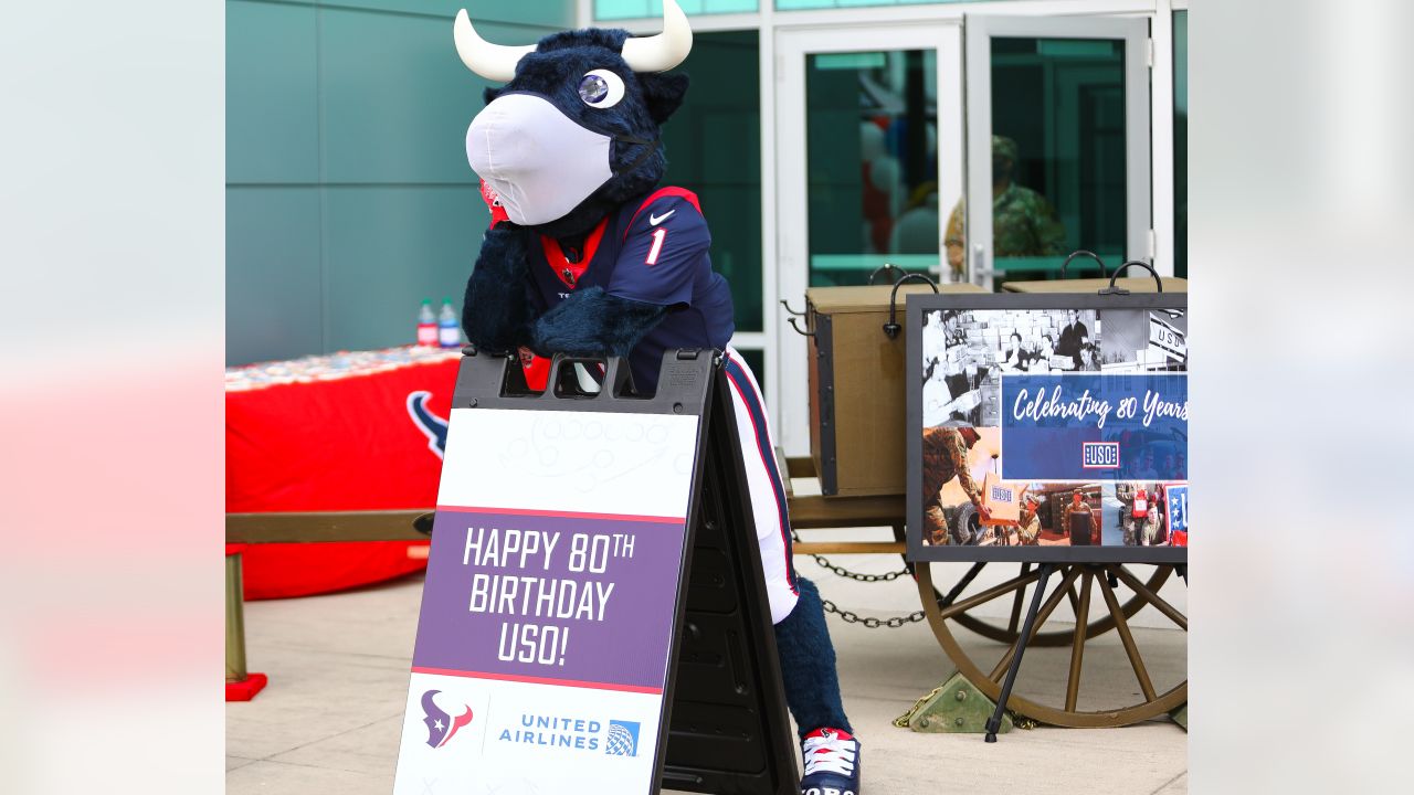 The Houston Texans, in partnership with United Airlines, provided