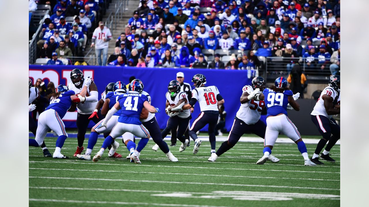 The Houston Texans are taking on the New York Giants for Week 10 of the  2022 NFL Regular Season.