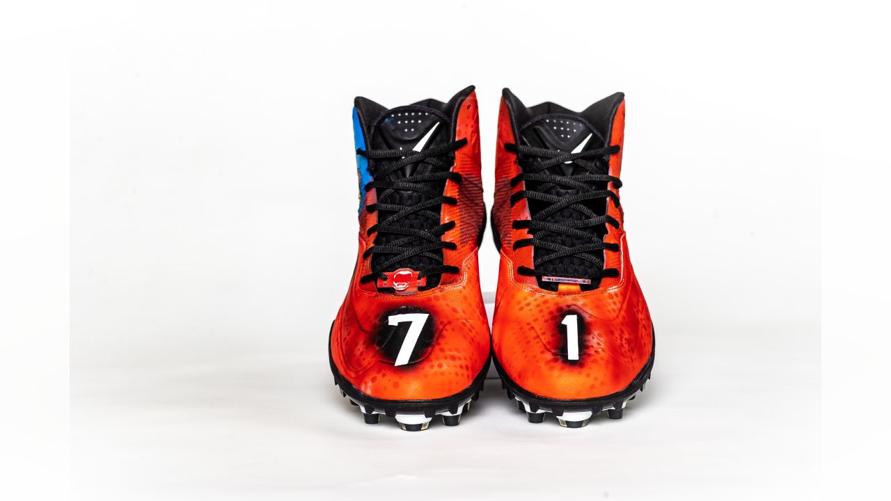 My Cause My Cleats is the NFL's player-driven cause initiative, when  players are given ownership of the field, game broadcast and marketing to  shine a light on the causes and social issues