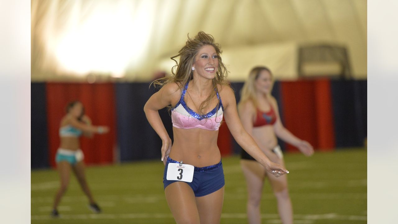 2016 Dallas Cowboys Cheerleaders Swimsuit Calendar Shoot - Ashley 