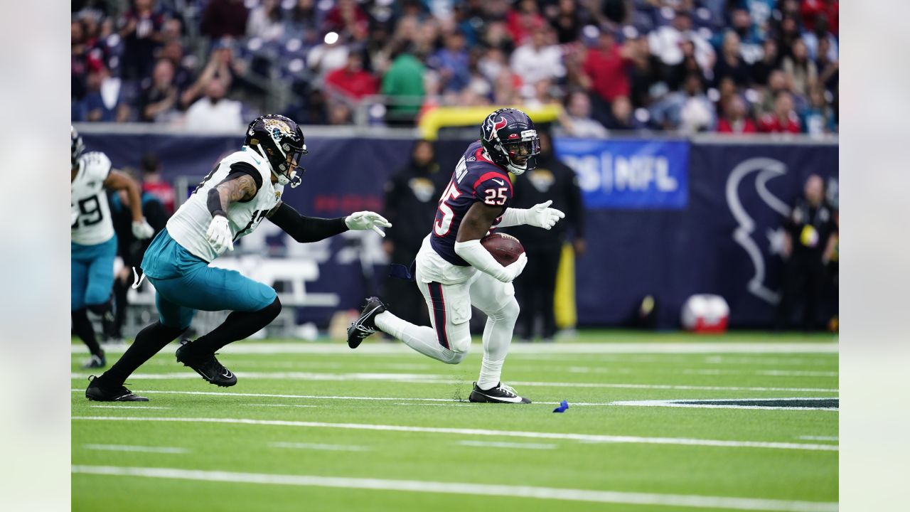 Jacksonville Jaguars beat Houston Texans 31-3, snap 9-game losing streak –  104.5 WOKV