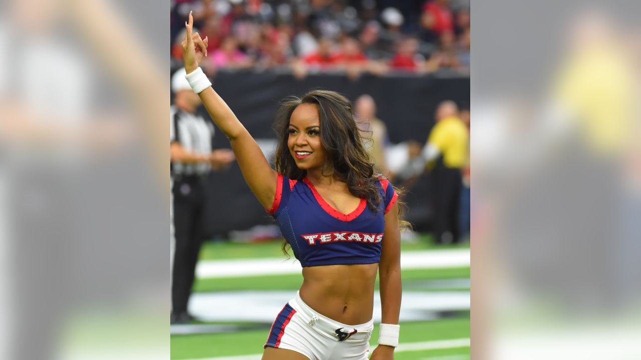 Texans Cheerleaders on X: Hanging Up the HTC Boots: Thank you, HTC Hannah  