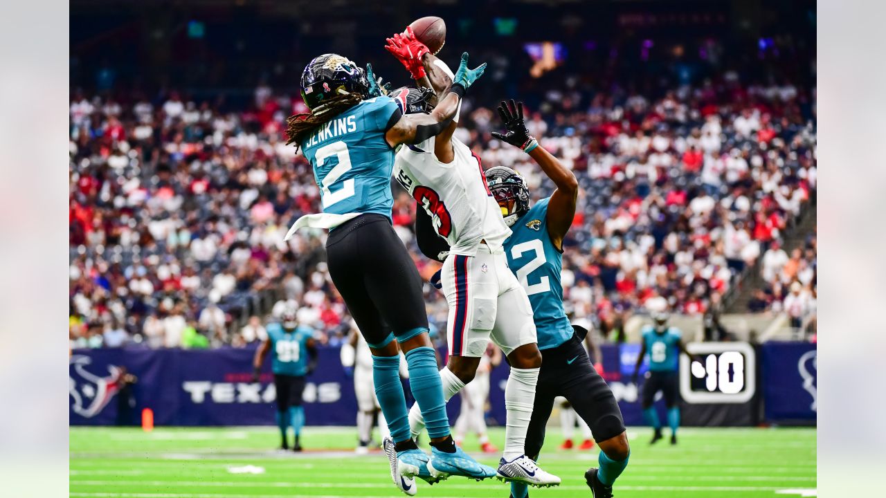 Houston Texans wide receiver Danny Amendola (89) lines up for the snap  during an NFL football game against the Jacksonville Jaguars, Sunday, Sept.  12, 2021, in Houston. (AP Photo/Matt Patterson Stock Photo - Alamy