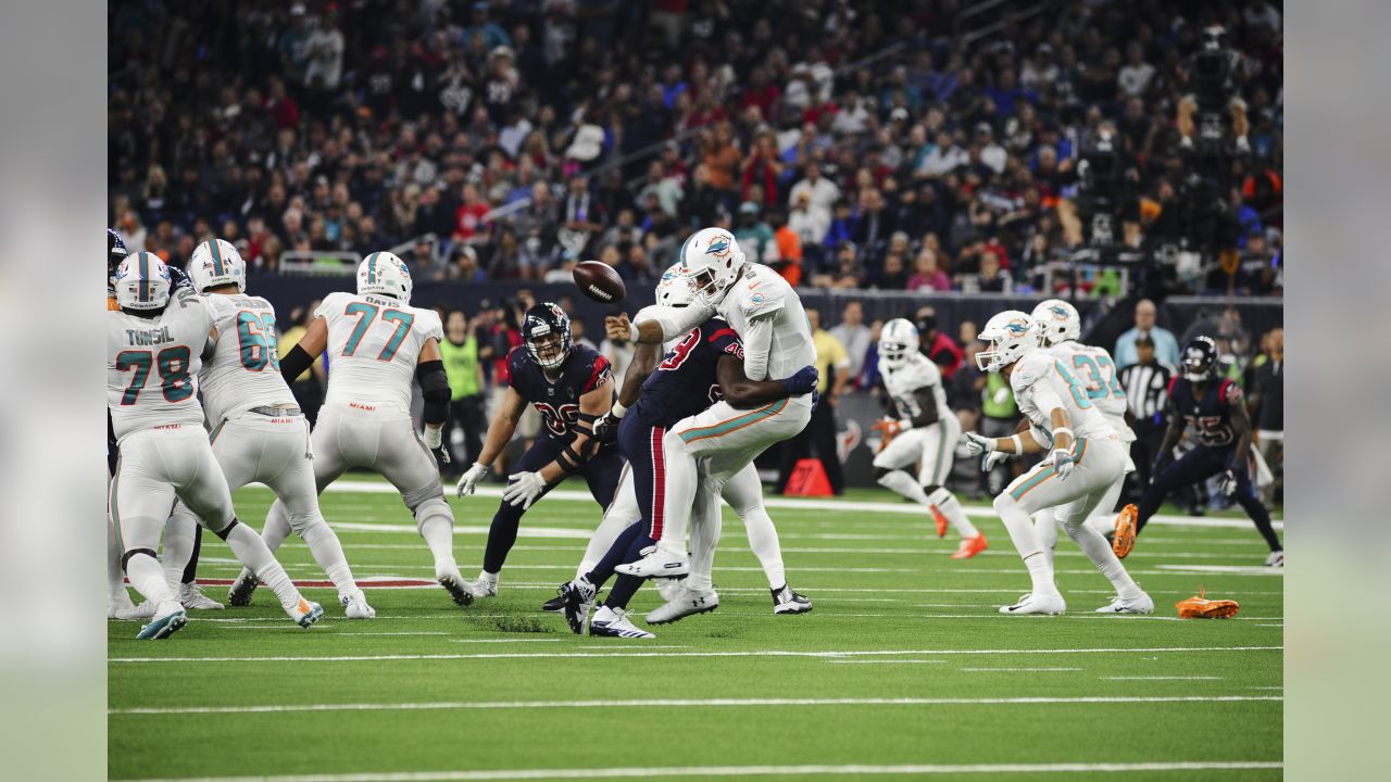 Dolphins getting some historically deserved respect vs Texans