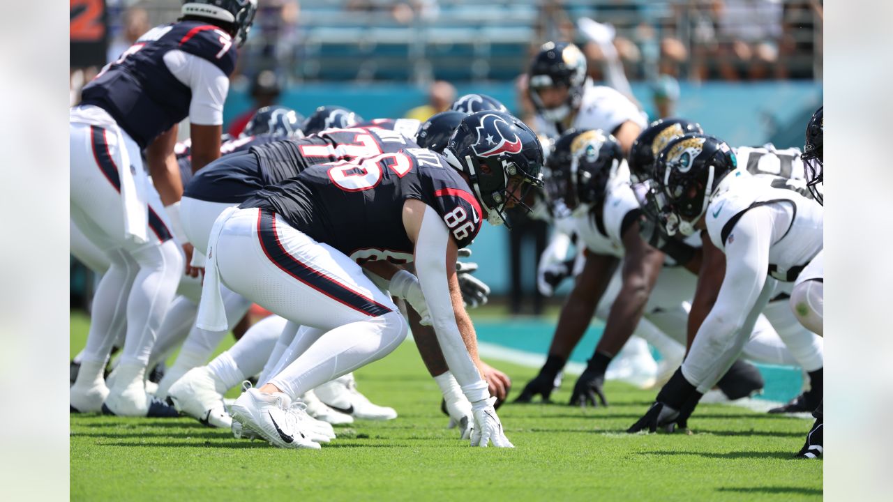 Will Anderson Jr. came up with a monster block in just his third NFL game.