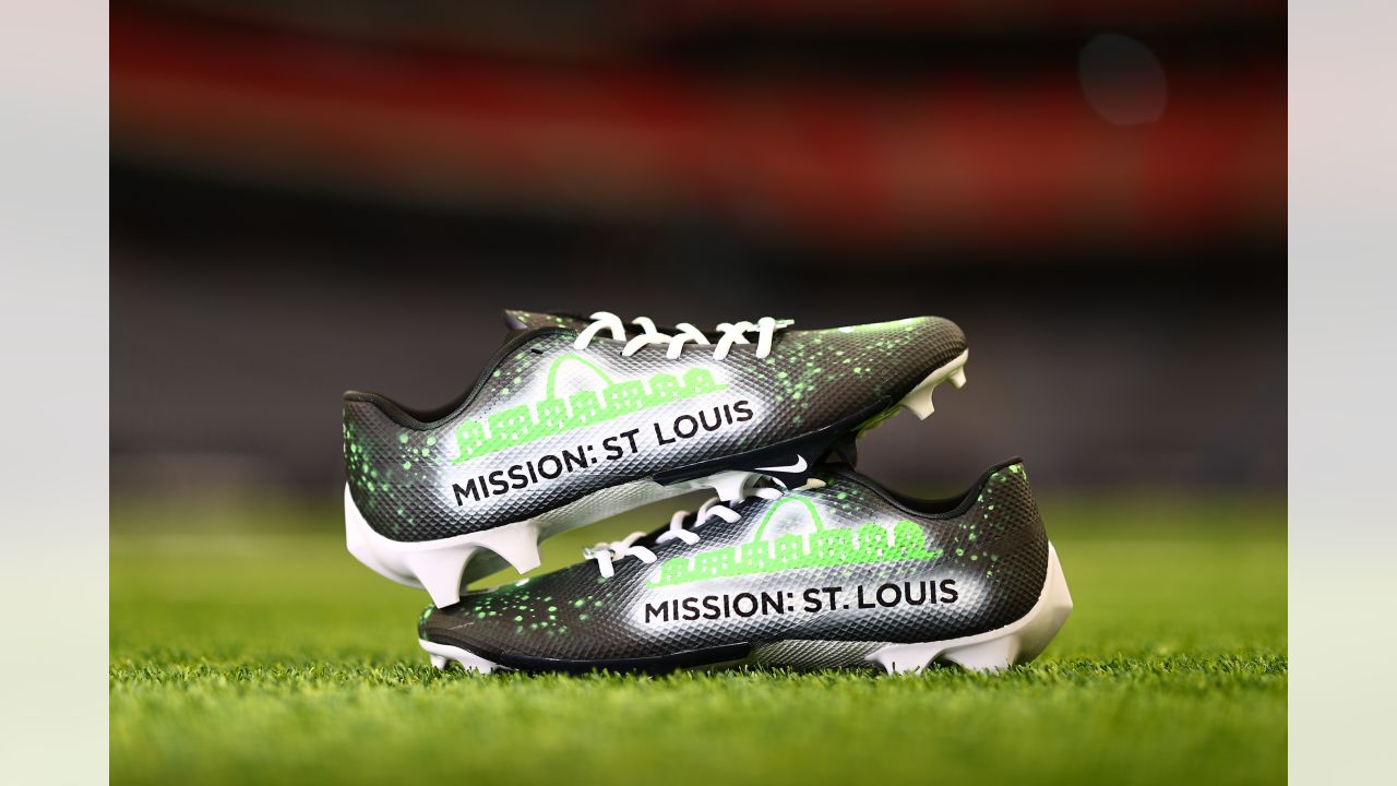 What Pros Wear: Zach Wilson's Nike Vapor Edge 360 Elite Cleats