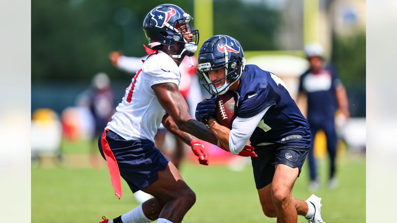 Houston Texans wide receiver Jordan Veasy (84) runs a play during an NFL  preseason football game