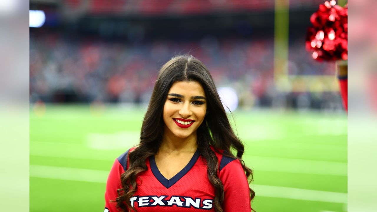 Texans Cheerleaders on X: Hanging Up the HTC Boots: Thank you, HTC Hannah  