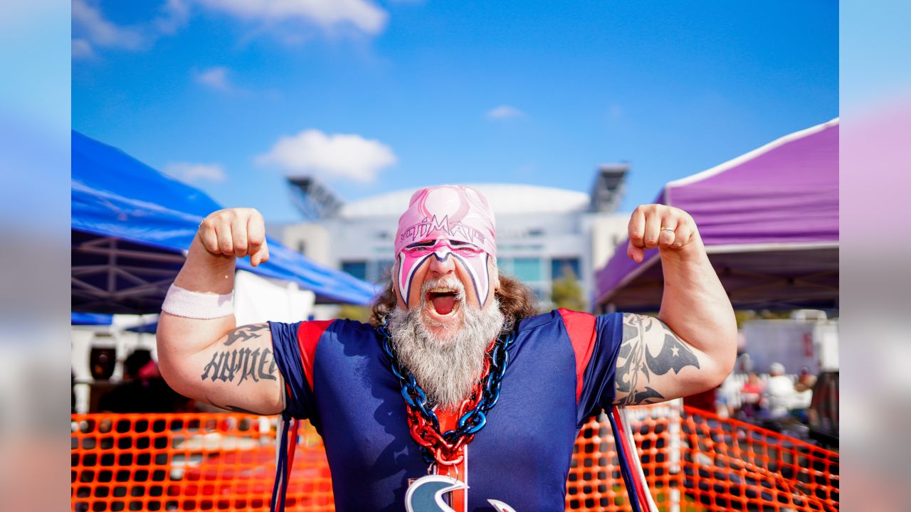 The Houston Texans take on the Minnesota Vikings at NRG Stadium on Pink  Ribbon Day presented by Kroger.