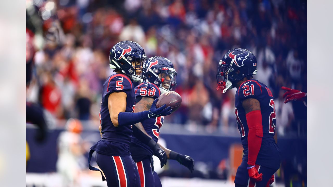 The Houston Texans are taking on the Cleveland Browns for Week 13