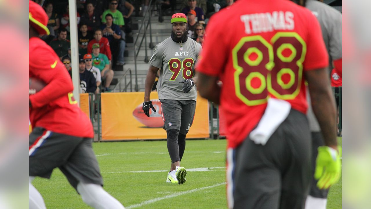 Texas Ex Brian Orakpo announces his retirement from football - Burnt Orange  Nation