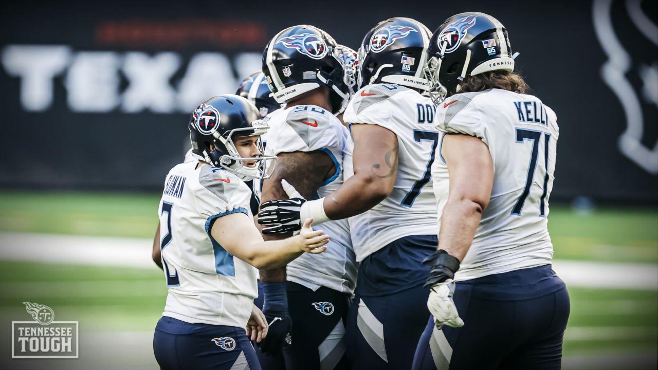 Titans try to snap skid, protect AFC South lead vs. Texans