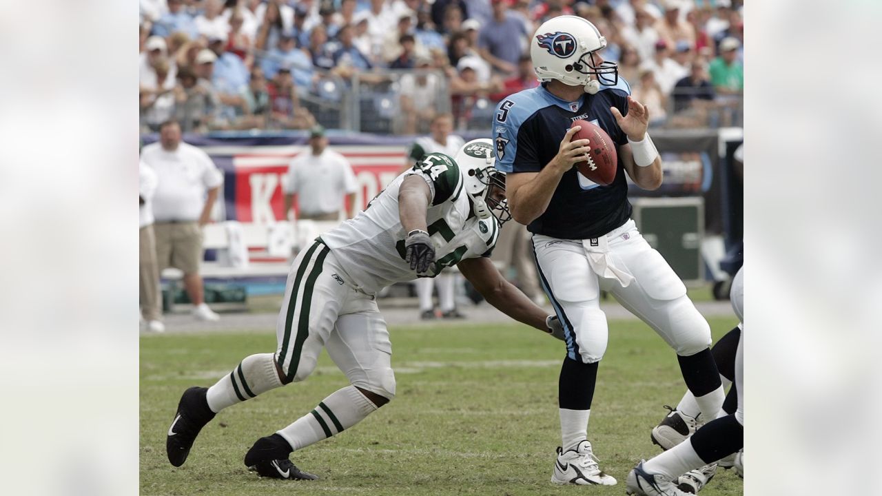 File:Michael Vick running Jets-v-Eagles, Sep 2009 - 53.jpg