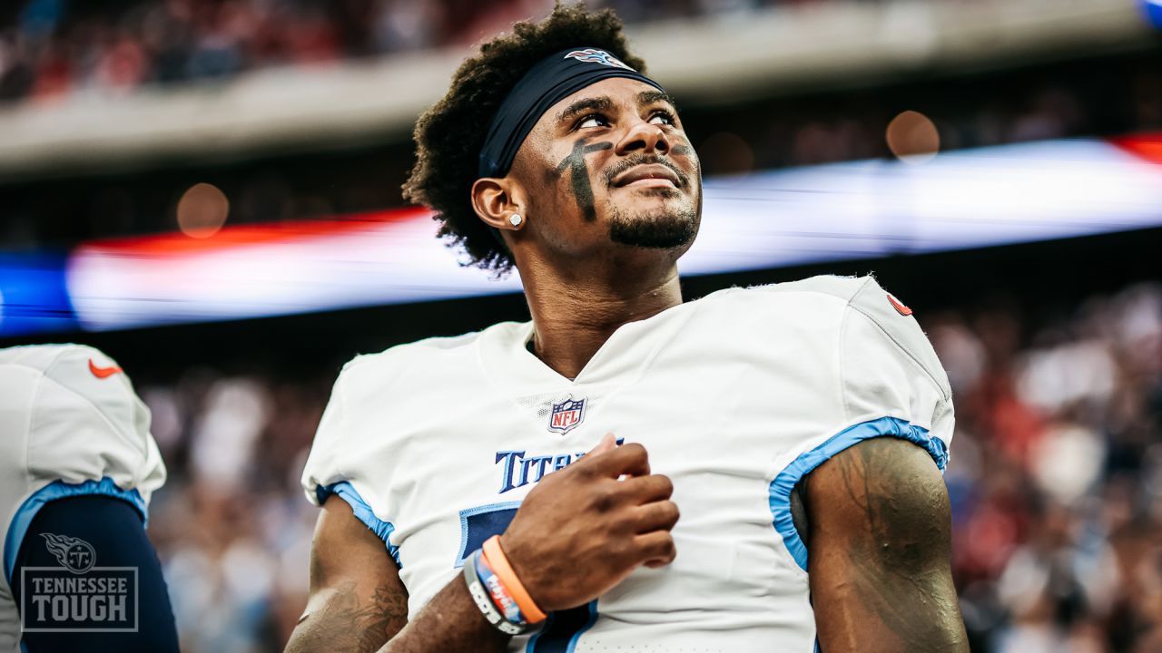 Wes on Broadway on X: DHop in the #Titans throwbacks against the Texans  gonna hit so hard  / X