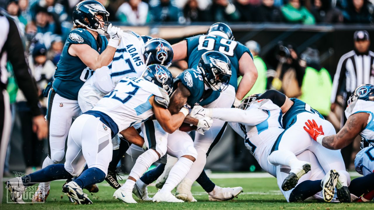 Six Things That Stood Out for the Titans in Sunday's 35-10 Loss to the  Eagles