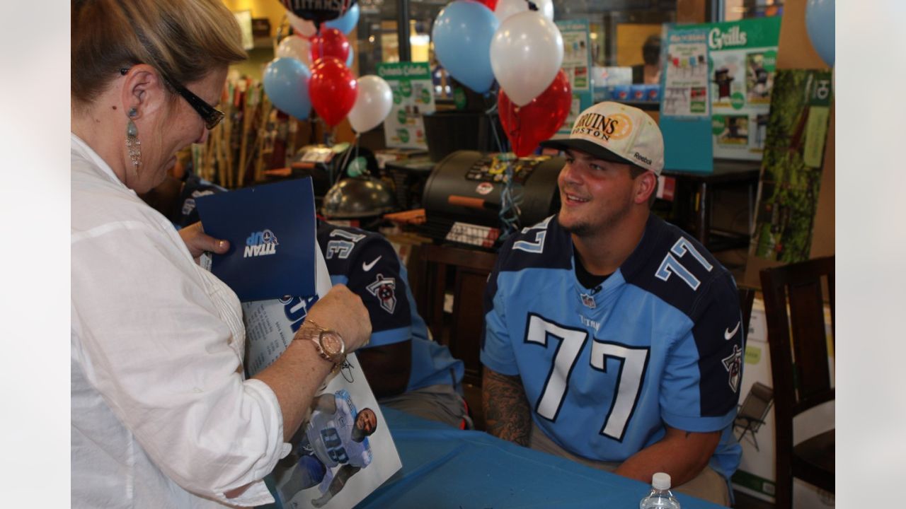 Whisenhunt pays a visit on Titans Caravan, Sports