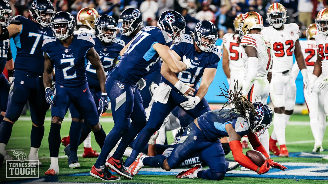 Titans rally from 10 down at half, edge 49ers 20-17 - The San Diego  Union-Tribune