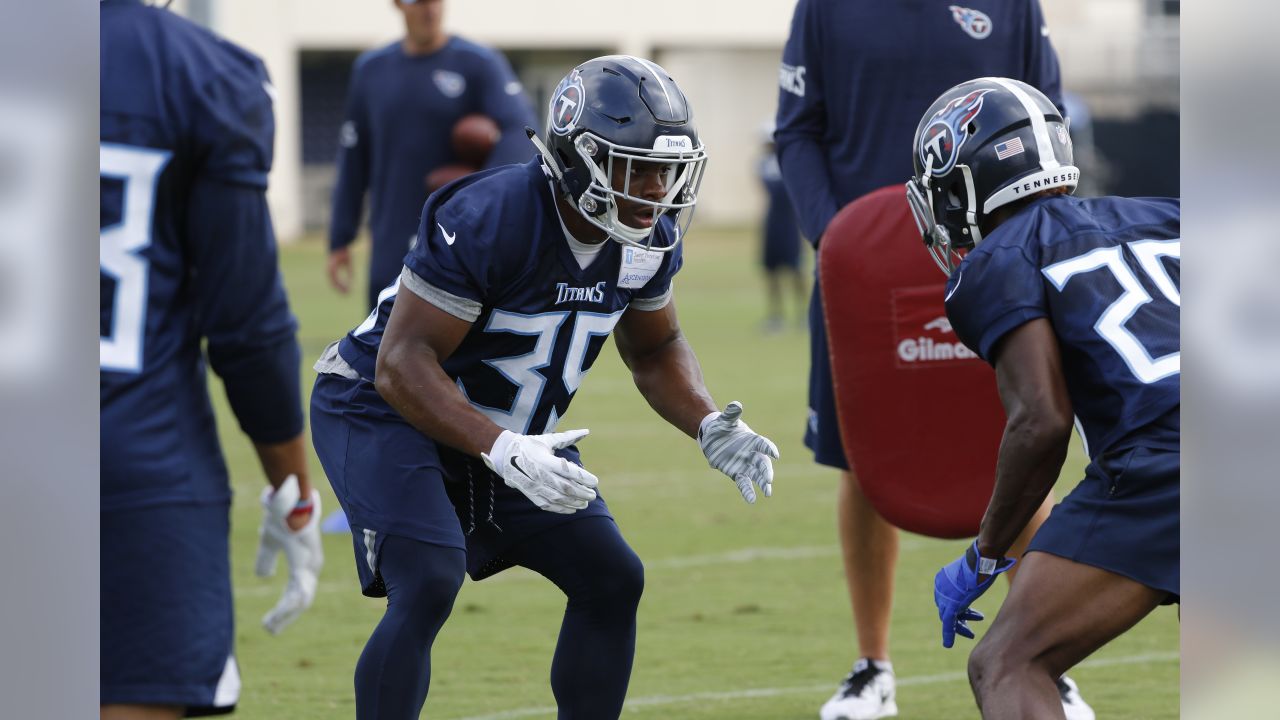 Tennessee Titans sign former CSU running back Dalyn Dawkins to active roster