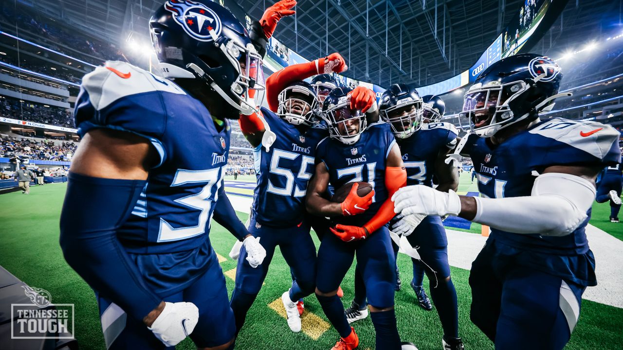 A.J Brown swapping jerseys with his idol Julio Jones : r/Tennesseetitans