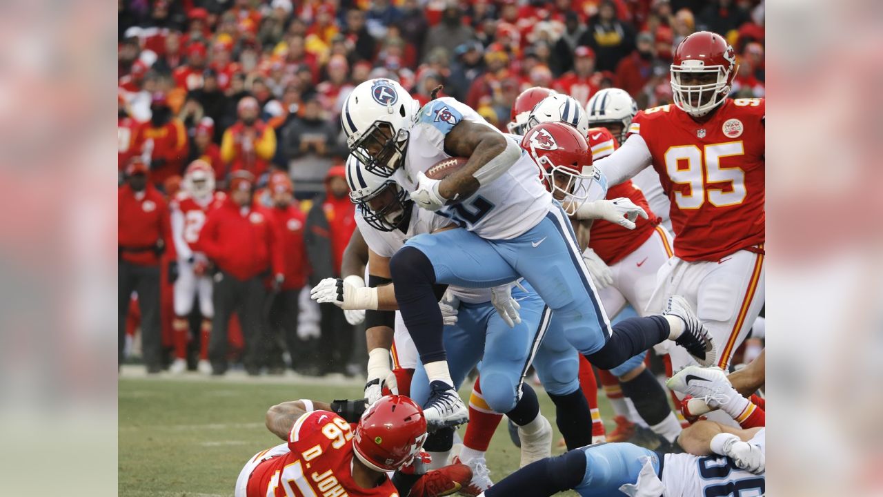 Tennessee Titans wipe out 18-point deficit to edge Kansas City Chiefs 22-21  in AFC wild card game