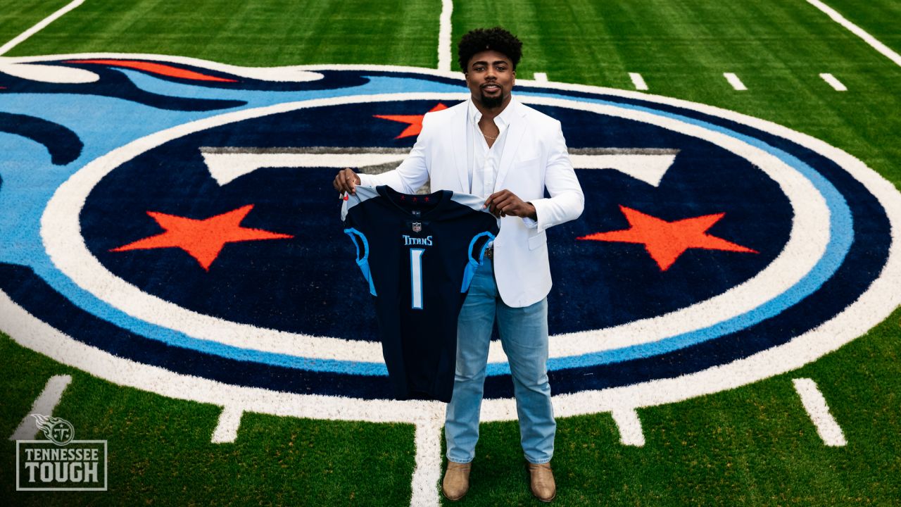 Titans introduce Arkansas WR Treylon Burks Friday in Nashville