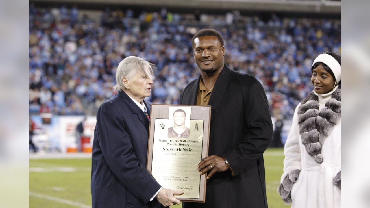 EXCLUSIVE: Steve McNair's son says he wasn't invited to father's jersey  retirement