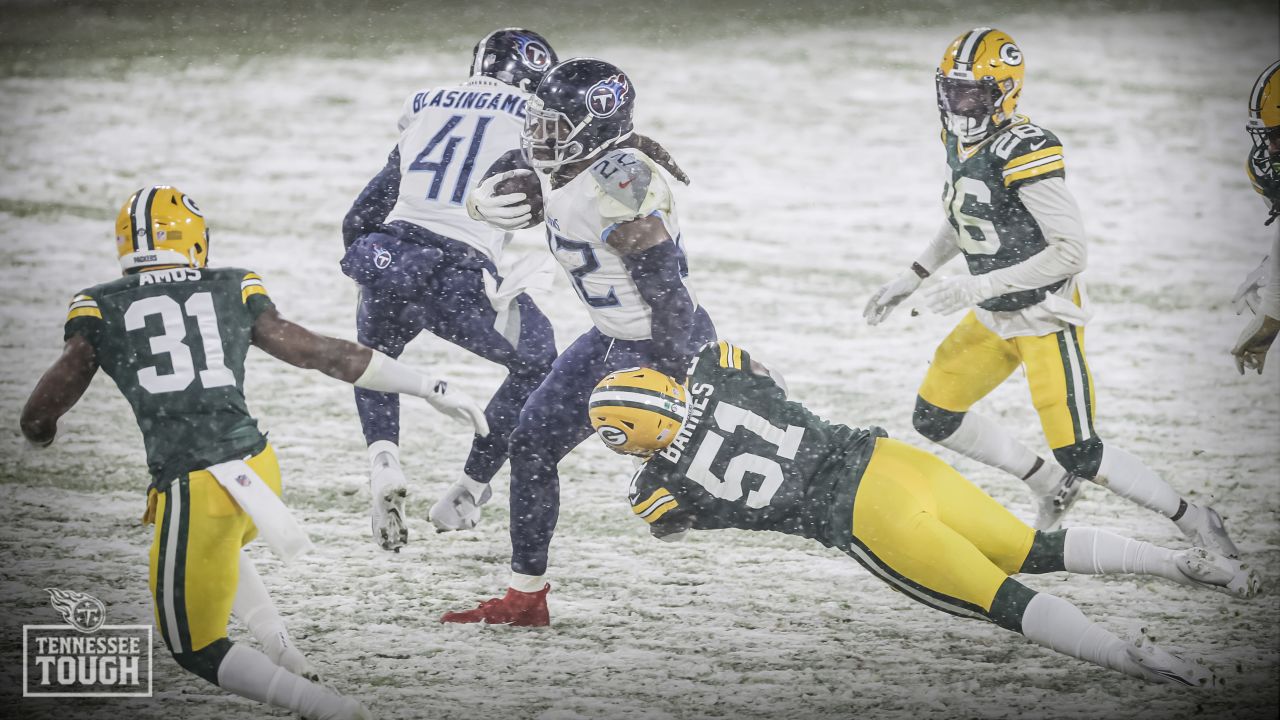 Tennessee Titans linebacker David Long Jr. (51) before an NFL football game  against the Green Bay Packers Thursday, Nov. 17, 2022, in Green Bay, Wis.  (AP Photo/Jeffrey Phelps Stock Photo - Alamy