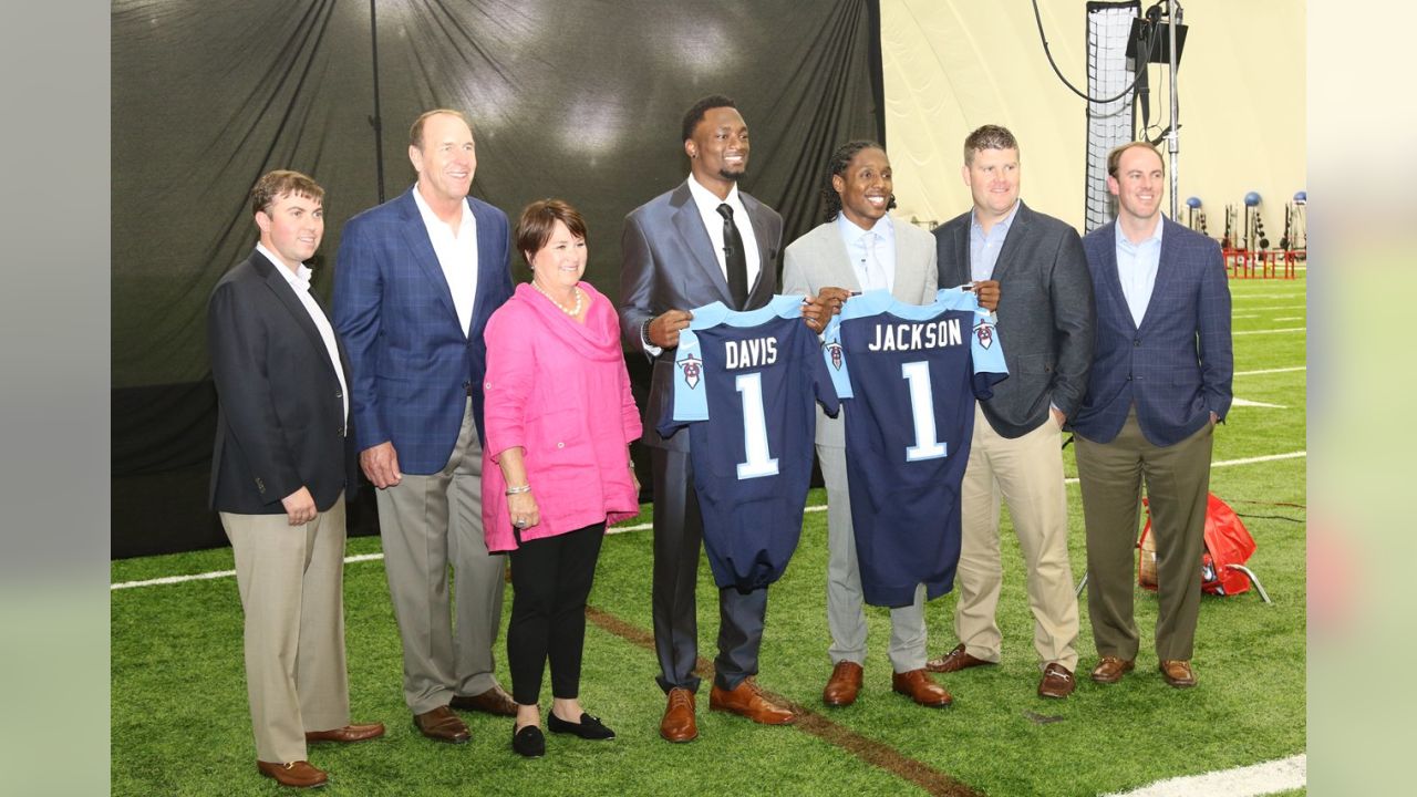 Titans draft picks Corey Davis, Adoree' Jackson, more head to minicamp