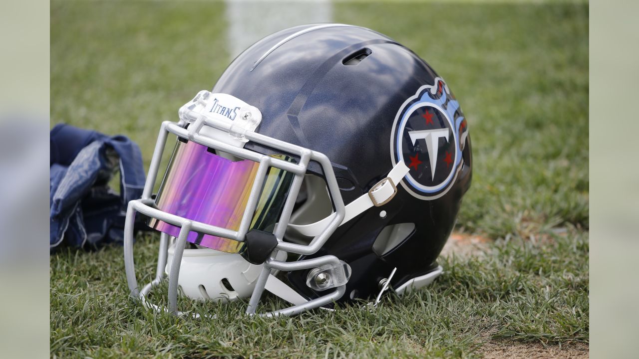 Tennessee Titans - Happy birthday, Tajae Sharpe! 