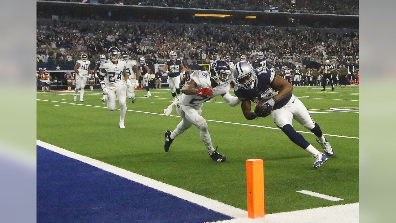 Tennessee Titans safety Kevin Byard (31) works against the Tennessee Titans  during the first half of an NFL football game, Sunday, Nov. 27, 2022, in  Nashville, Tenn. (AP Photo/Mark Zaleski Stock Photo - Alamy