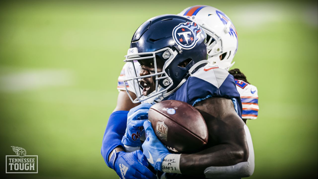 Titans Circle the Wagons, Beat Bills 42-16 at Nissan Stadium