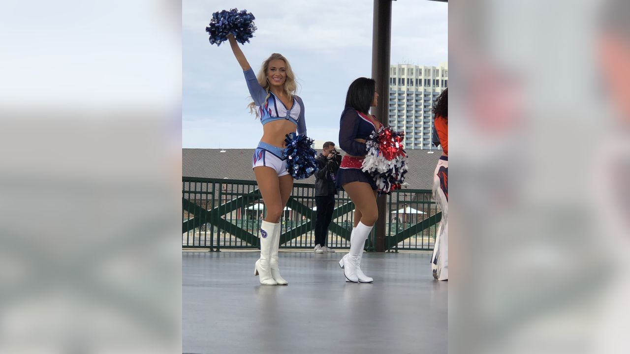 Tennessee Titans Cheerleaders & T-Rac - @Elizabeth__TTC is starting her  second year as Line 1 Captain! Cheers to #TTC Elizabeth and her Line 1  ladies! 